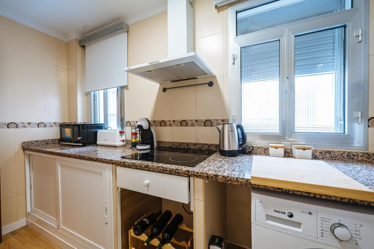Muro De Los Navarros Suite Apartment Sevilla Kültér fotó