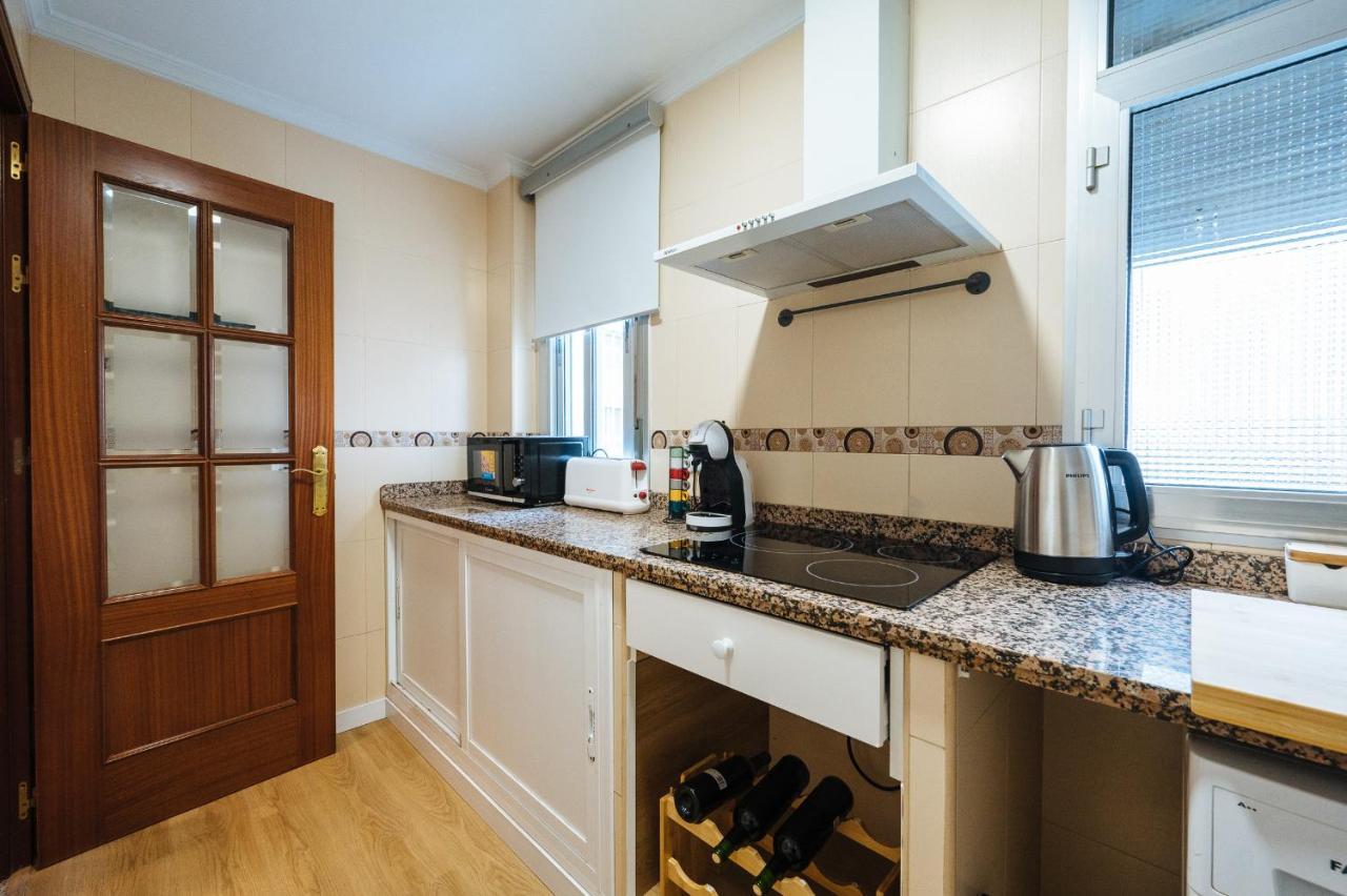 Muro De Los Navarros Suite Apartment Sevilla Kültér fotó