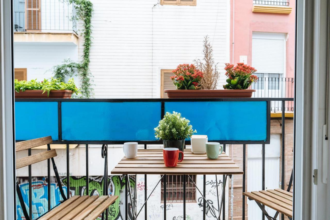 Muro De Los Navarros Suite Apartment Sevilla Kültér fotó