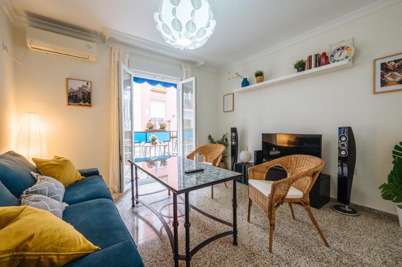 Muro De Los Navarros Suite Apartment Sevilla Kültér fotó